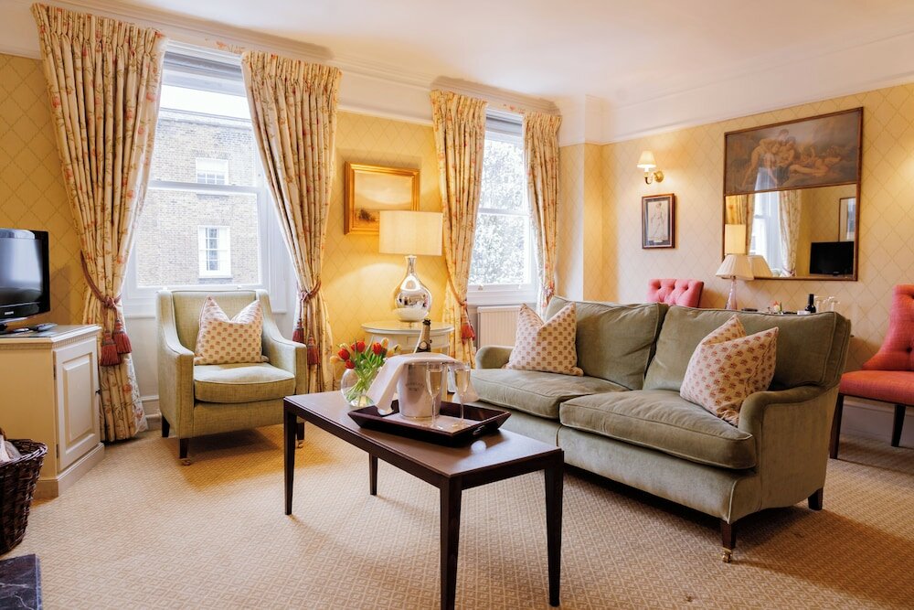 Фото Durrants Hotel