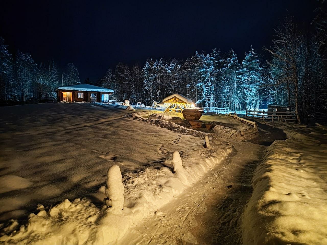 Фото отеля 2