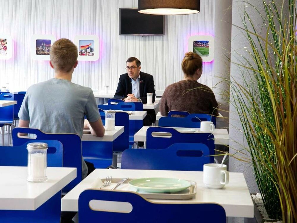 Фото Ibis budget Koeln Messe