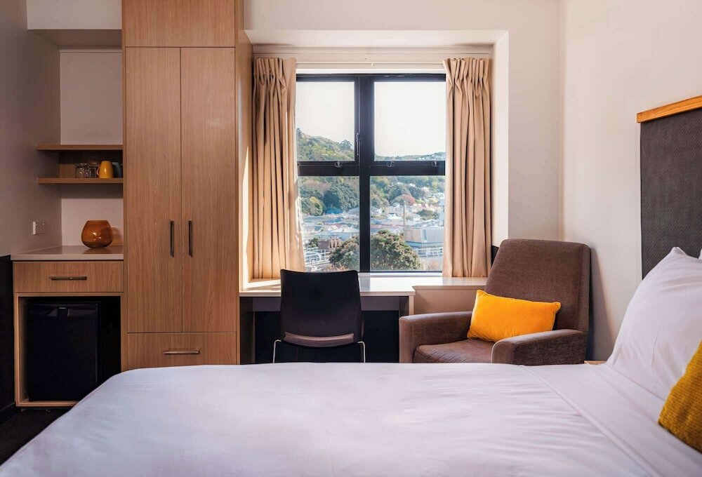 Фото Atura Wellington