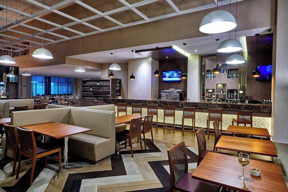 Фото Courtyard by Marriott Rio De Janeiro Barra da Tijuca
