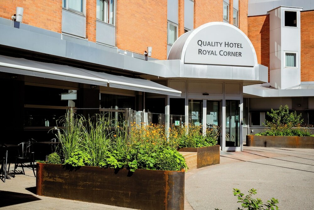 Фото Quality Hotel Royal Corner