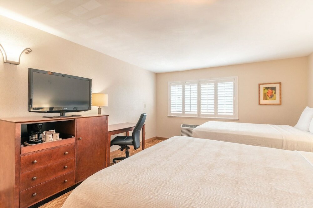 Фото Governors Inn Hotel