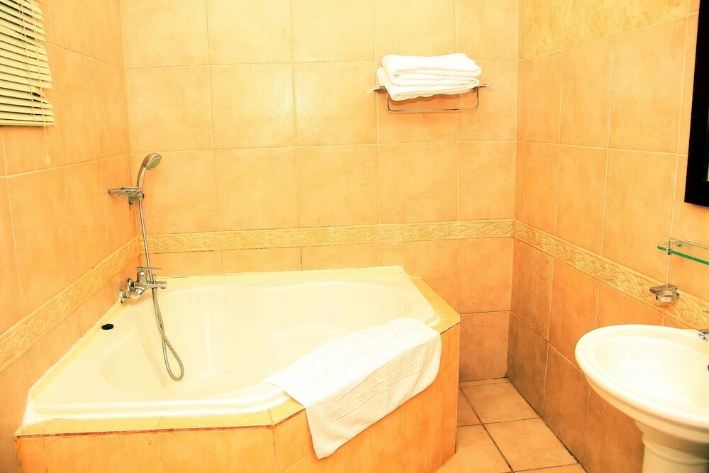 Фото Clear Essence California SPA & Wellness Resort
