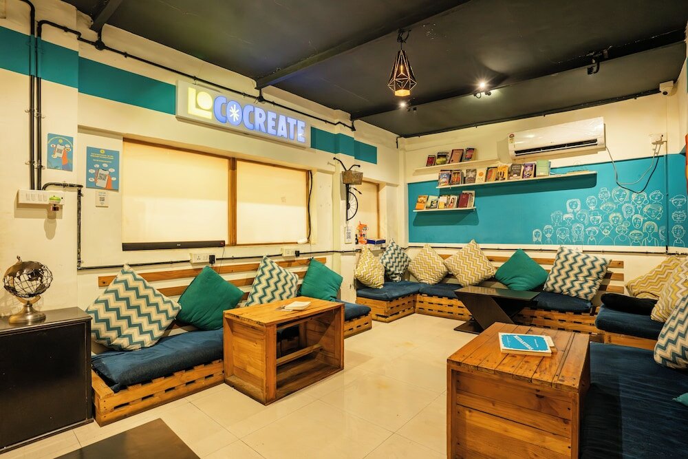 Фото Locomo Hostel - Mumbai