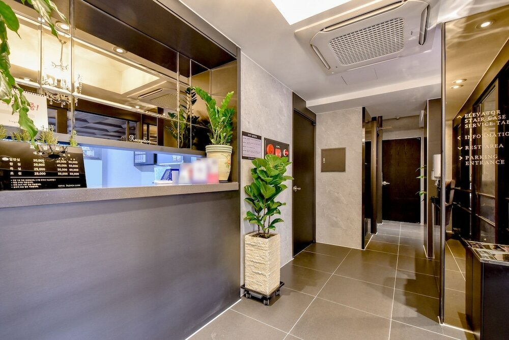 Фото French Code Hotel