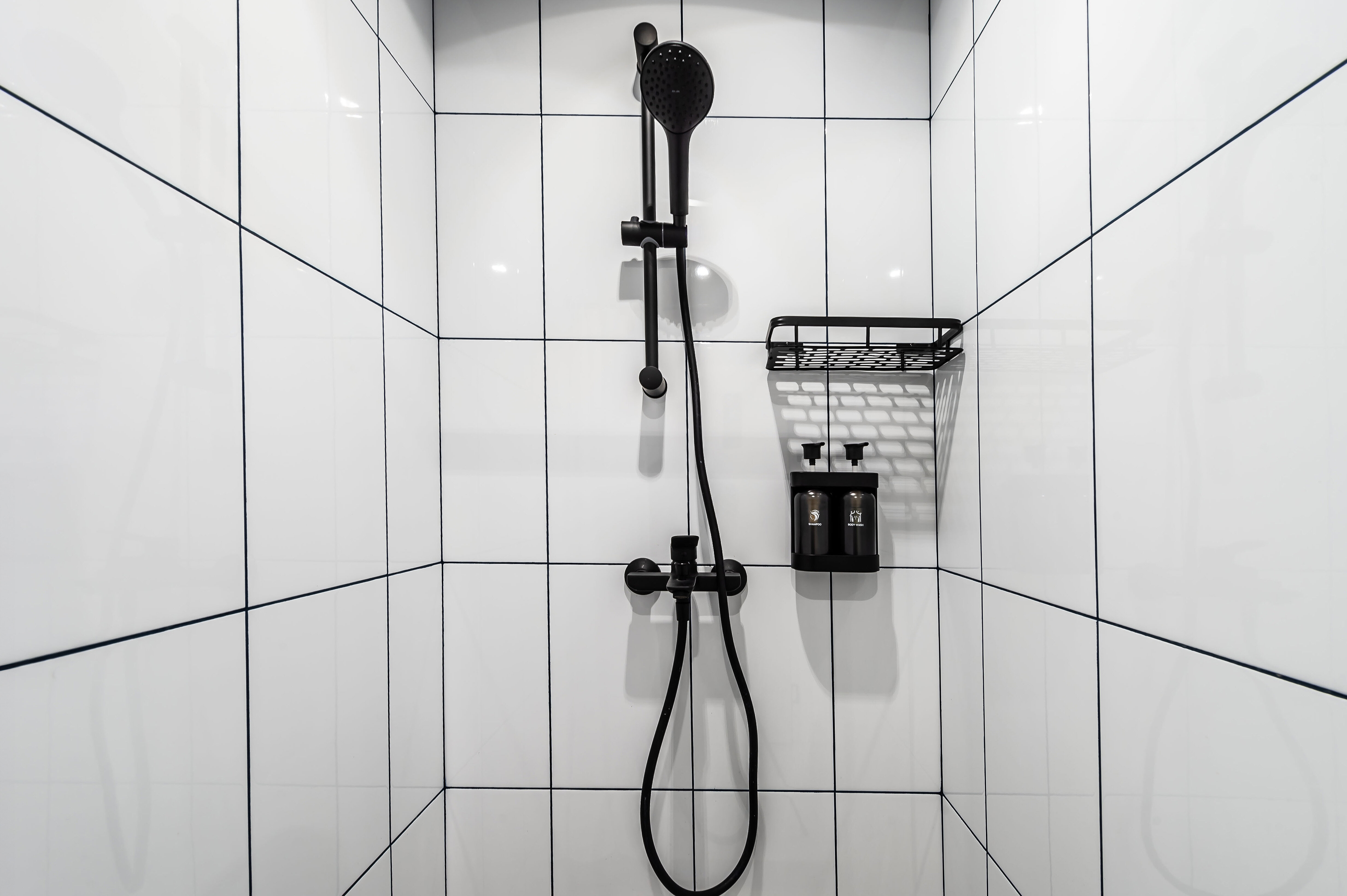 Фото Morfeus Capsule Hotel