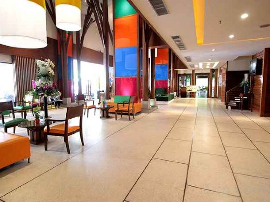 Фото The Seasons Pattaya