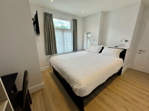 Гостиница Brentwood Guest House Hotel в Базилдоне