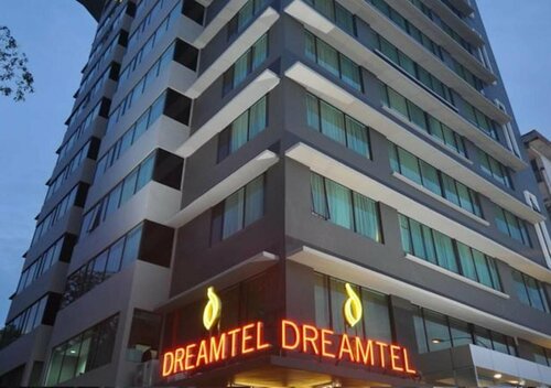 Внешний вид отеля Dreamtel Kota Kinabalu в Кота-Кинабалу, фото 4