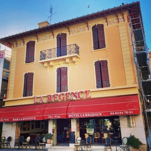 Гостиница Hotel La Regence в Больё-сюр-Мере