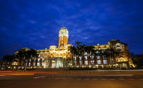 Внешний вид отеля Amba Taipei Zhongshan в Тайбэйе, фото 1