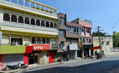 Oyo 2421 Hotel The Ishani