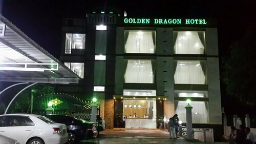 Гостиница Golden Dragon Hotel в Пьи