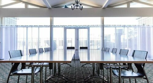 Гостиница Astor Motor Inn в Уогга-Уогга