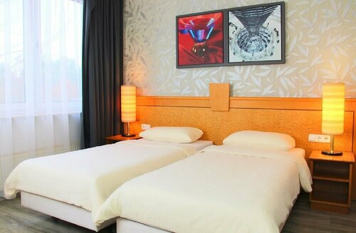 Гостиница Parkhotel Viktoria в Хеннигсдорфе