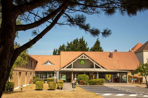 Гостиница Campanile Dunkerque Sud - Loon Plage в Сенте-Омере