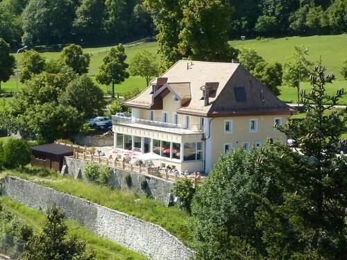 Гостиница Petit Hotel в Нёвшателе