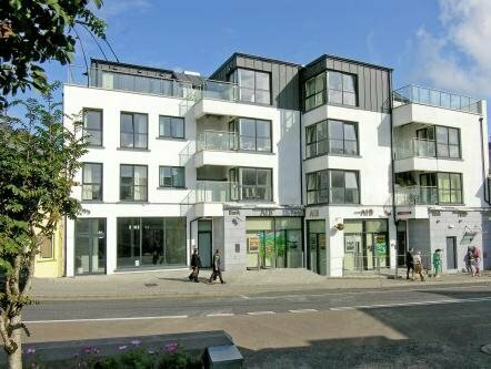 Гостиница Jameson Court Self Catering Apartments в Голуэй