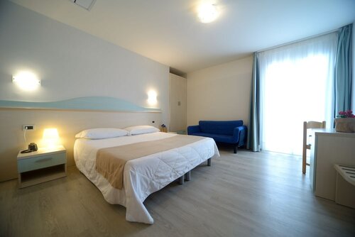 Гостиница Hotel Salus в Линьяно-Саббьядоро