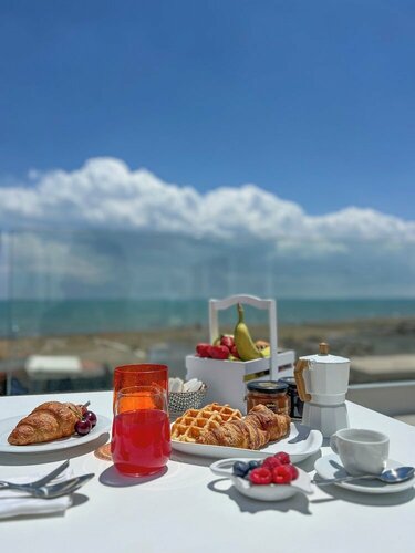 Гостиница Hotel Gabbiano в Манфредонии