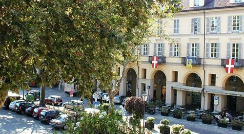 Гостиница Hotel Ristorante Reale в Асти