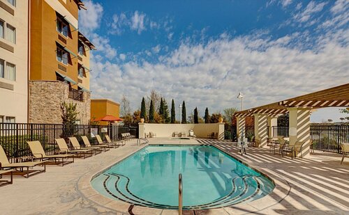 Гостиница Courtyard Marriott Paso Robles в Пасо-Роблс