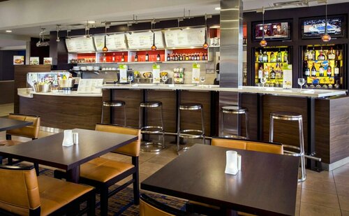 Гостиница Courtyard New Haven Wallingford в Хамдене