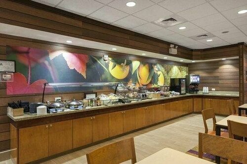 Гостиница Fairfield Inn & Suites by Marriott Elizabeth City в Элизабет Сити