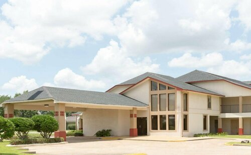 Гостиница Super 8 by Wyndham Bossier City/Shreveport Area в Бошьер Сити