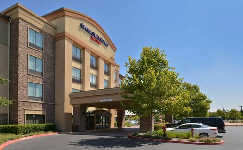 Гостиница SpringHill Suites by Marriott Roseville в Роклине