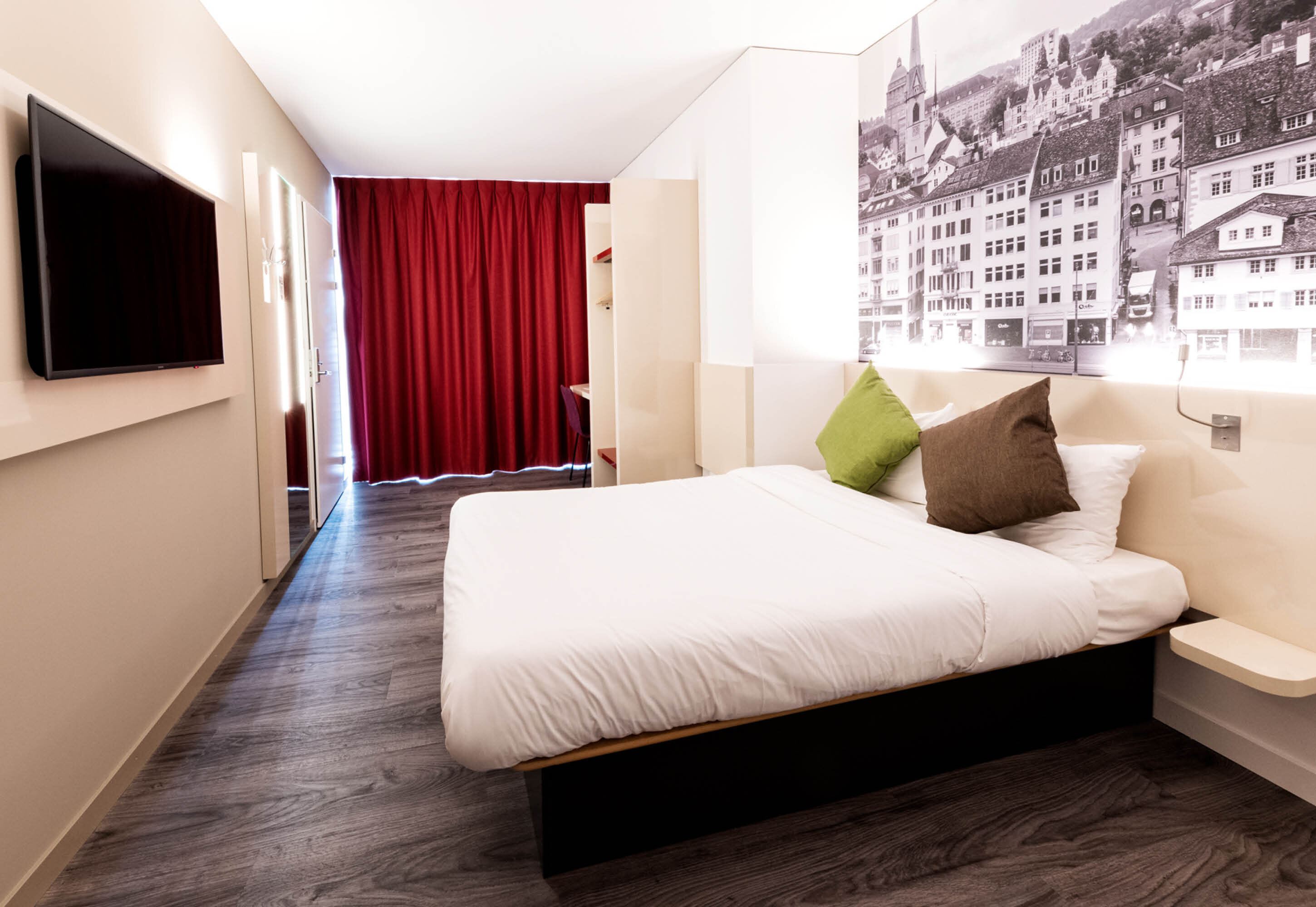 Фото B&b Hotel Zürich East Wallisellen