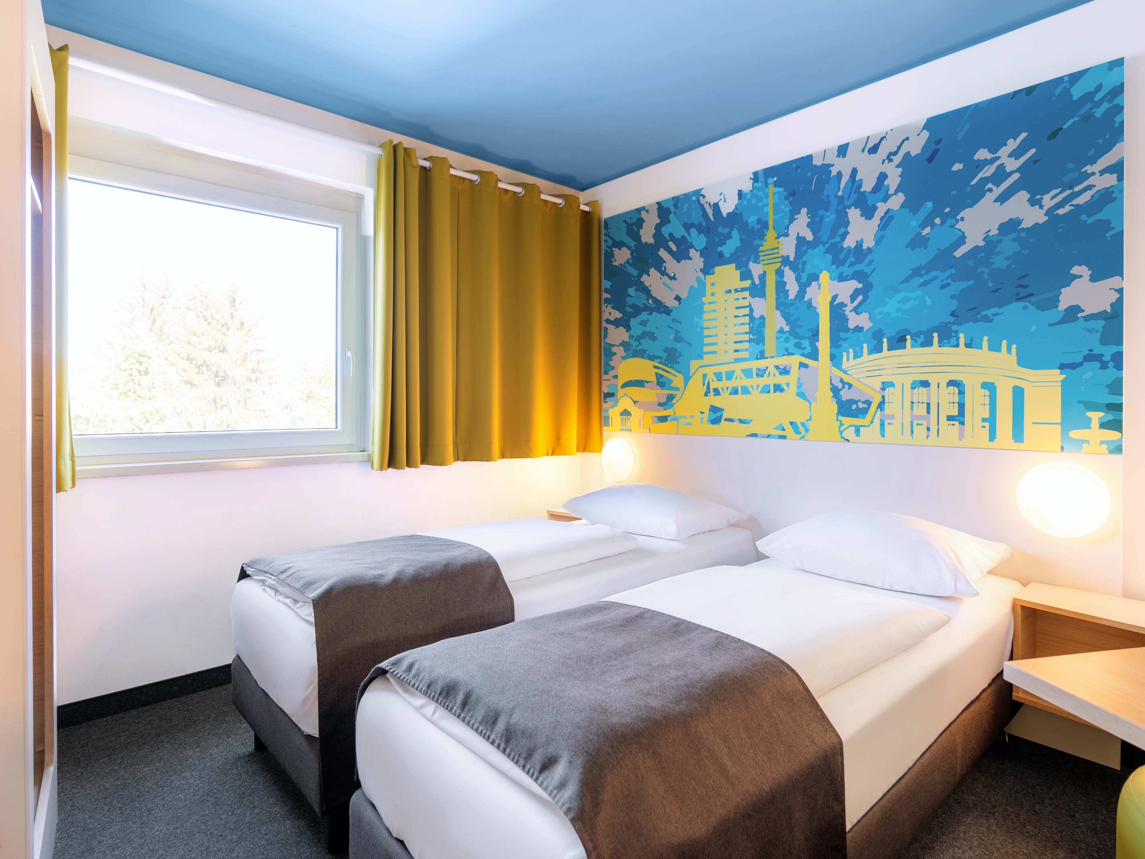 Фото B&b Hotel Stuttgart-City