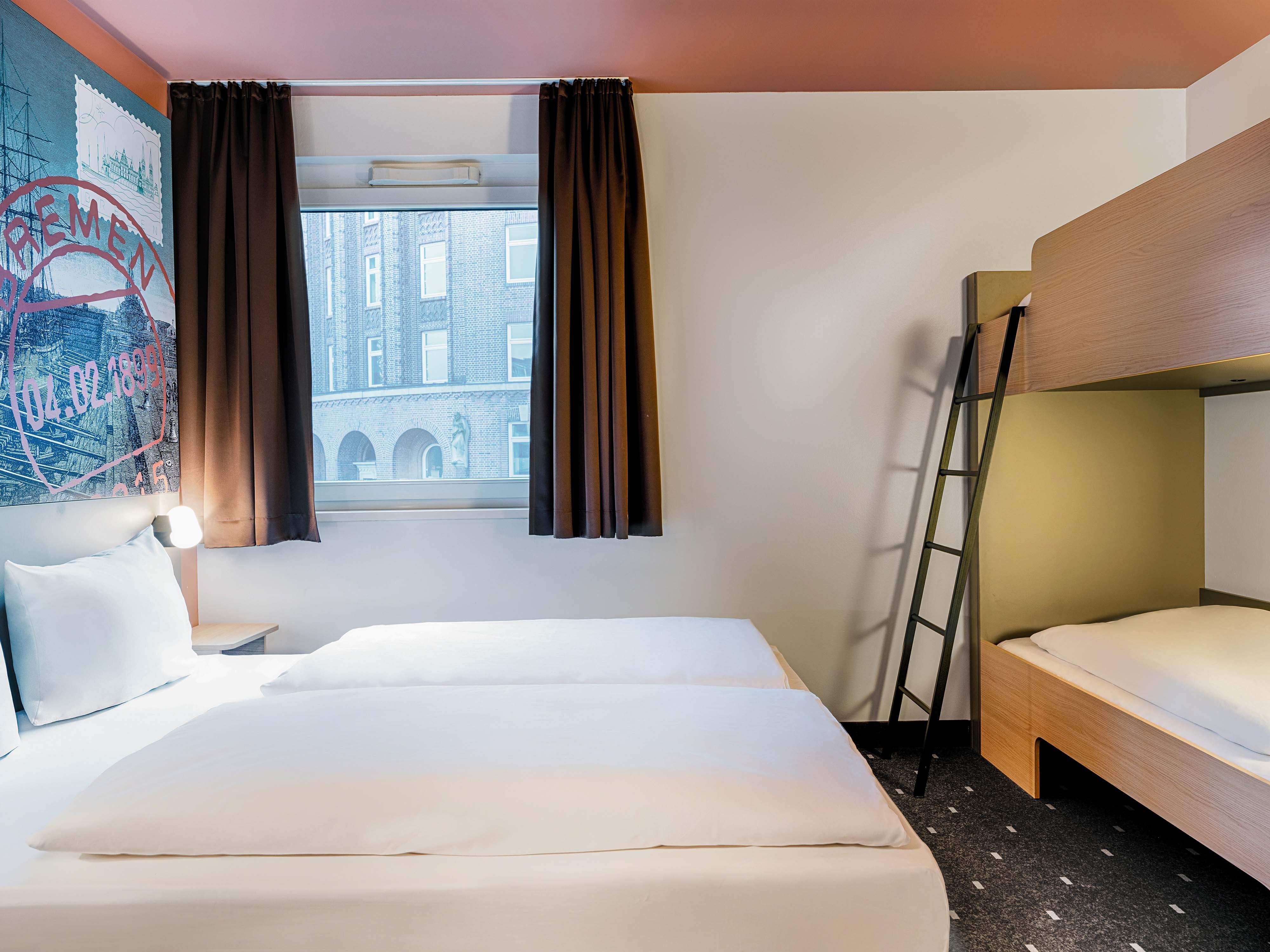 Фото B&b Hotel Bremen-City