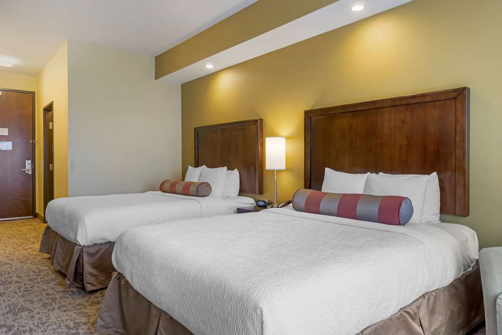 Фото Best Western Plus Lacey Inn & Suites