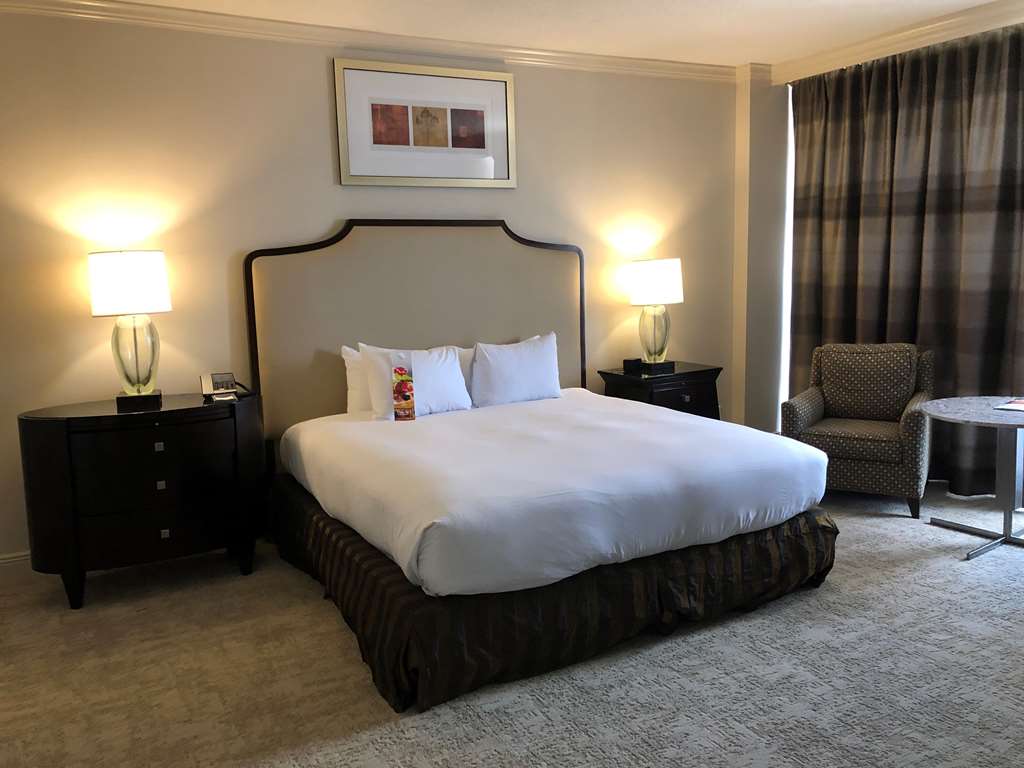 Фото Hilton Houston Post Oak by The Galleria