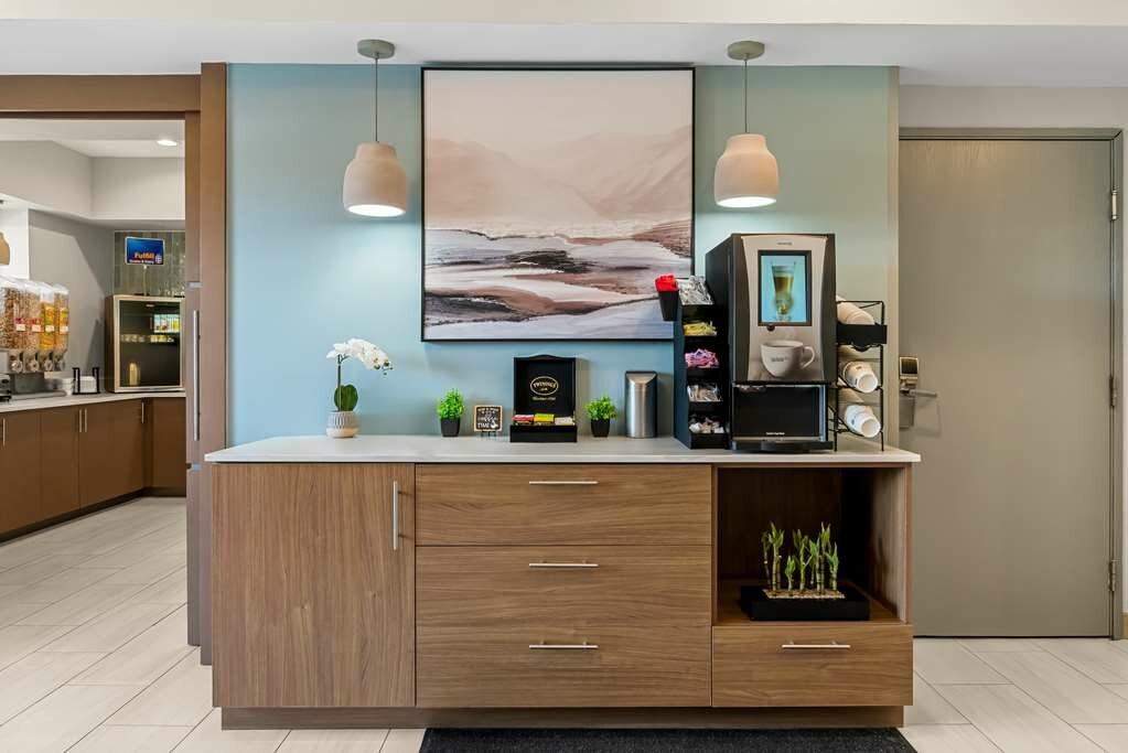 Фото Best Western Executive Inn