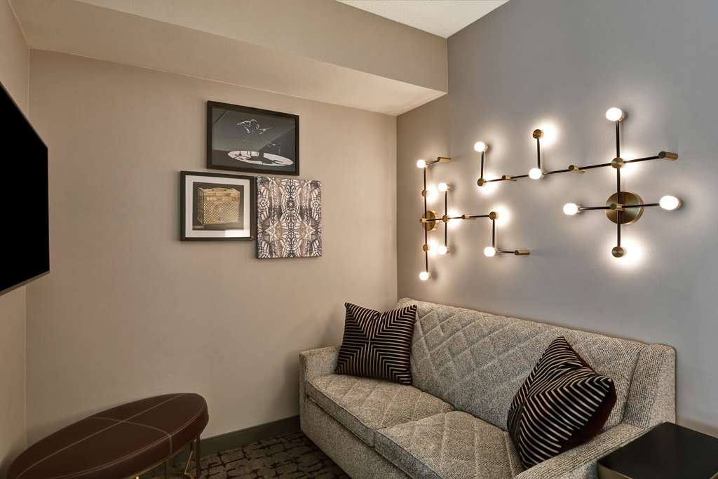 Фото DoubleTree by Hilton Hotel Baton Rouge