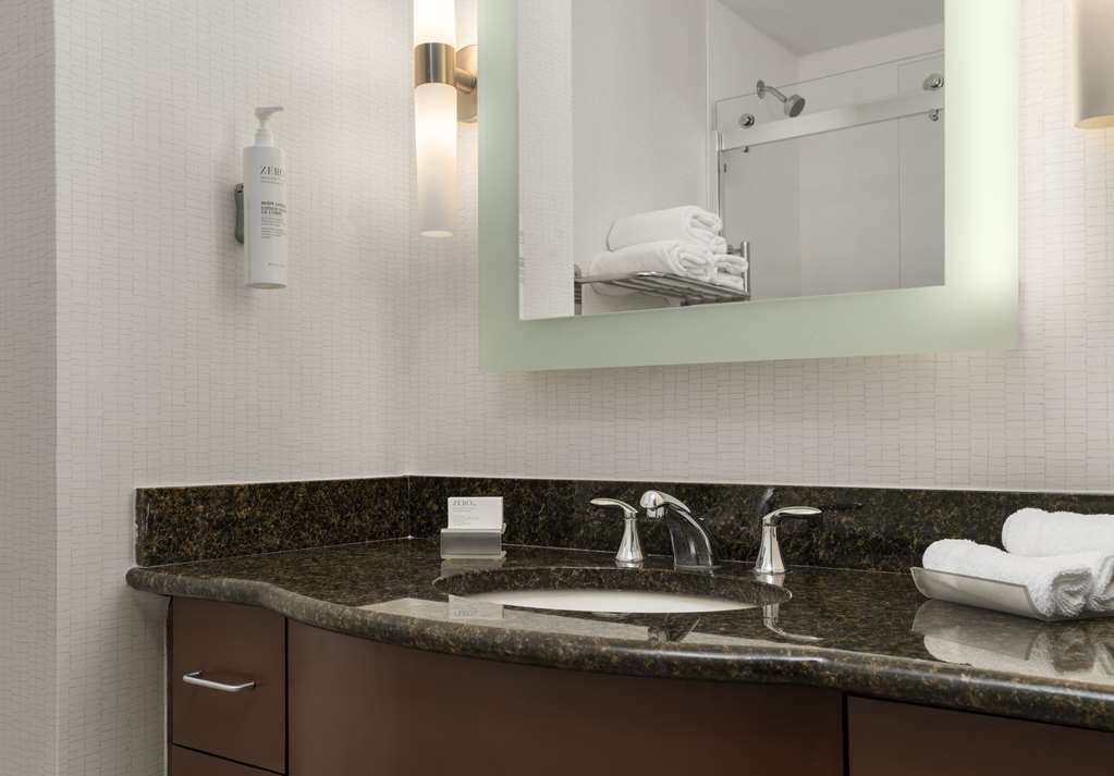 Фото Homewood Suites by Hilton Cambridge-Arlington