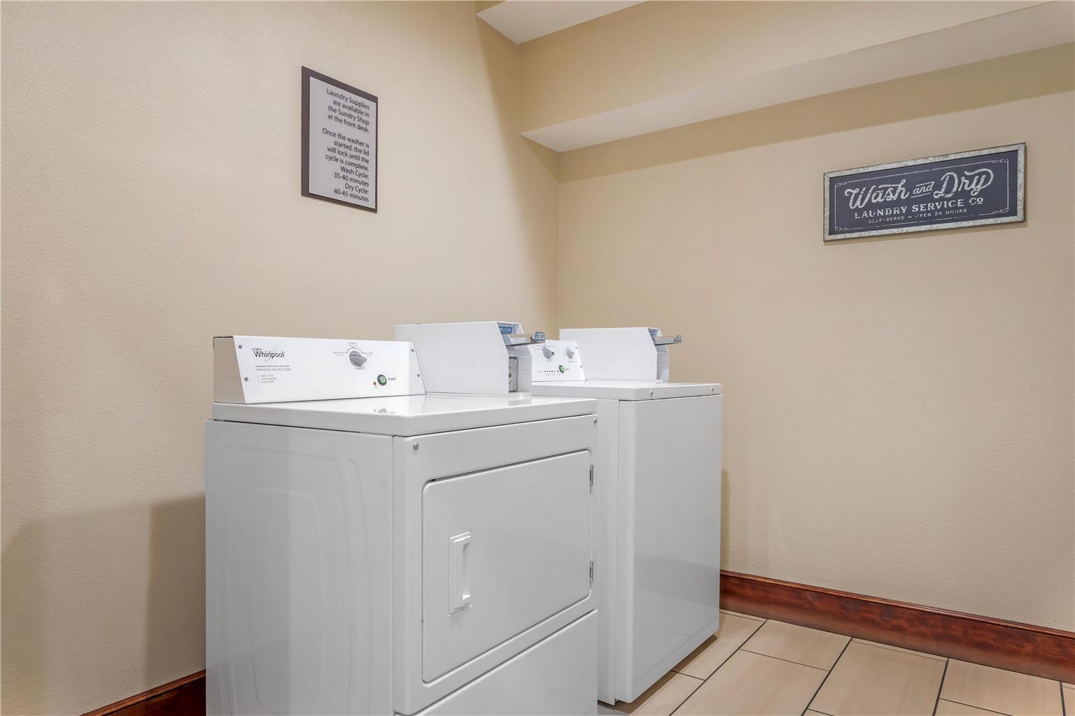 Фото Best Western Plus Plaza by the Green