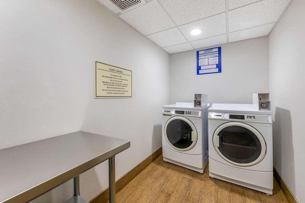 Фото Best Western Plus Taft Inn