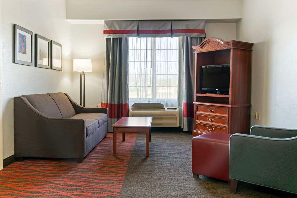 Фото Best Western Executive Inn & Suites