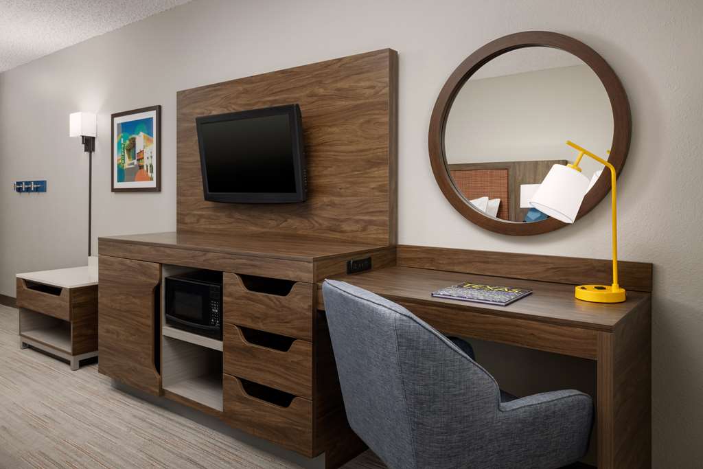 Фото Hampton Inn Laredo