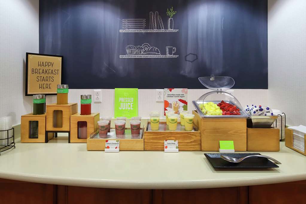 Фото Hampton Inn & Suites Tucson East/Williams Center