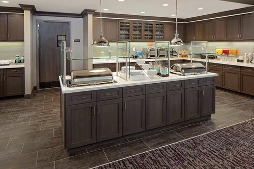 Гостиница Homewood Suites by Hilton Ronkonkoma в Фармингвилле