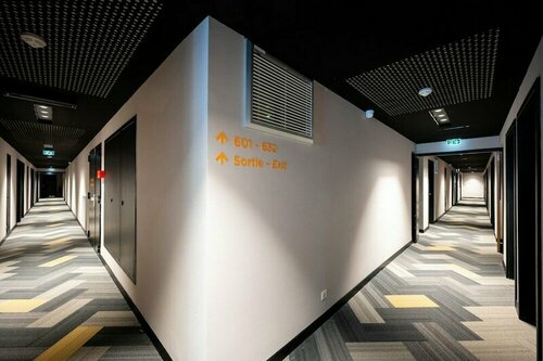 Гостиница Staycity Aparthotels Paris La Defense в Нейи-сюре-Сене