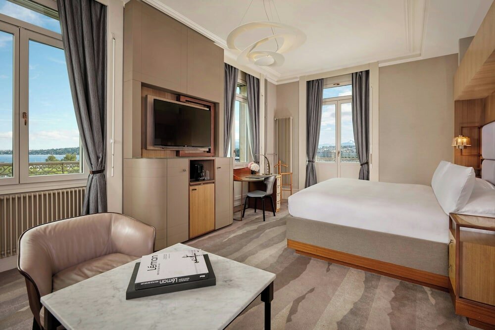 Фото The Ritz-Carlton Hotel de la Paix Geneva