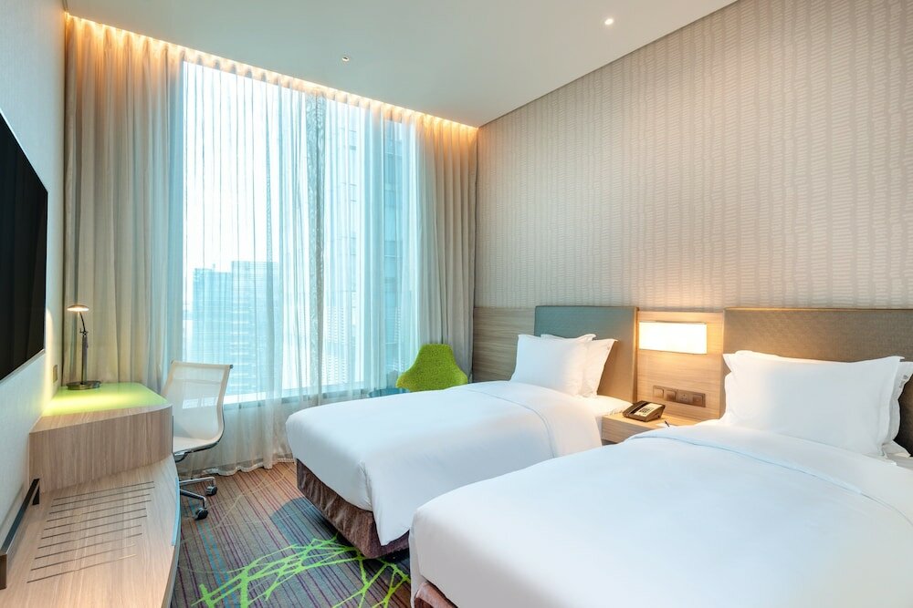 Фото Holiday Inn Express Hong Kong Kowloon Cbd2