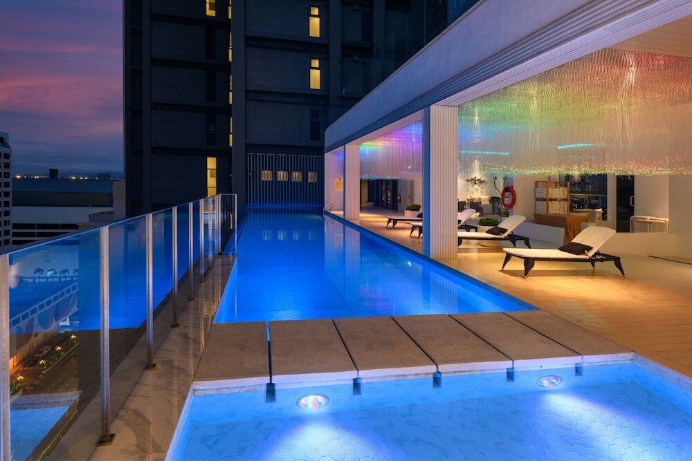 Фото The Granite Luxury Hotel