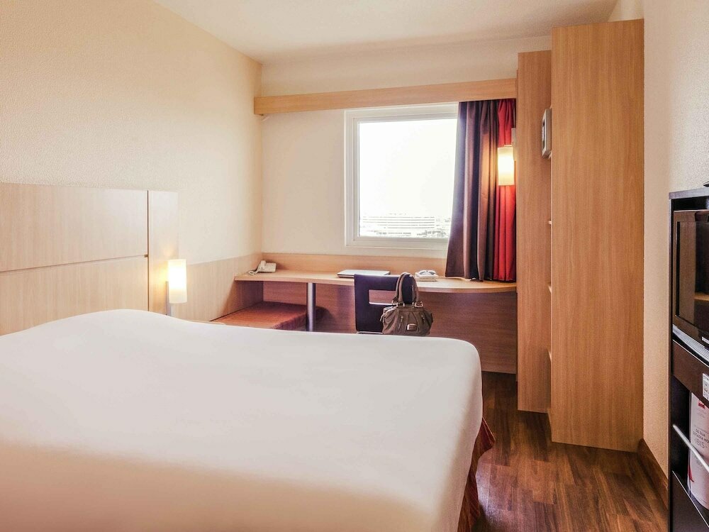 Фото Ibis Porto Alegre Aeroporto